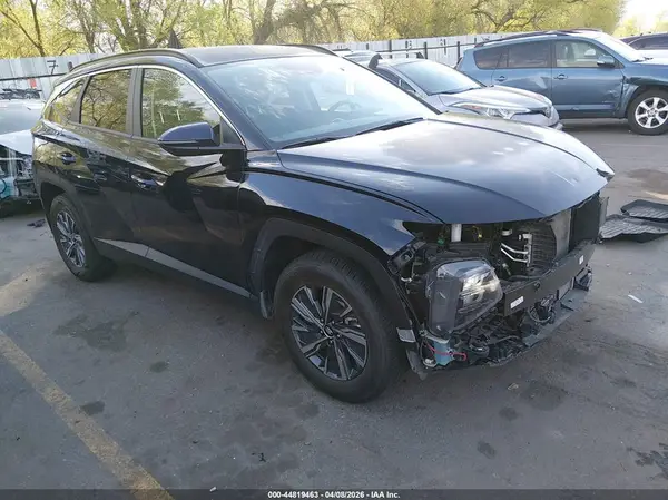 KM8JBCA19NU037650 2022 HYUNDAI TUCSON - Image 1