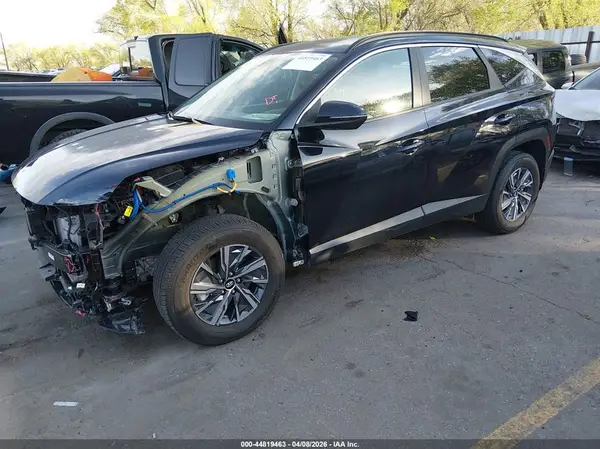 KM8JBCA19NU037650 2022 HYUNDAI TUCSON - Image 2
