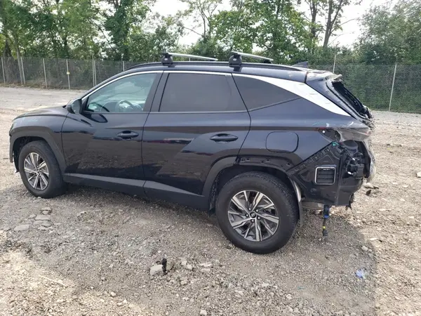 KM8JBCA19NU048177 2022 HYUNDAI TUCSON - Image 2