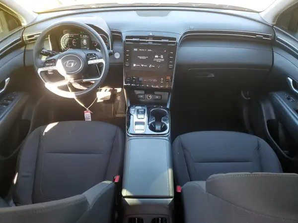 KM8JBCA19NU065805 2022 HYUNDAI TUCSON - Image 8