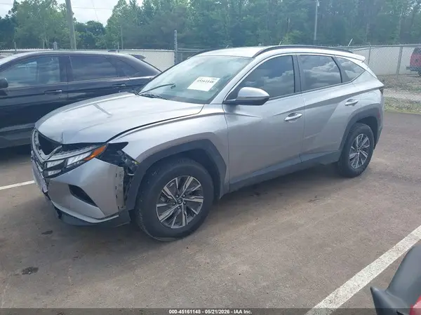 KM8JBCA19NU076674 2022 HYUNDAI TUCSON - Image 2