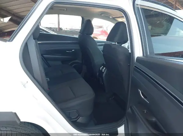 KM8JBCA19PU096801 2023 HYUNDAI TUCSON - Image 8