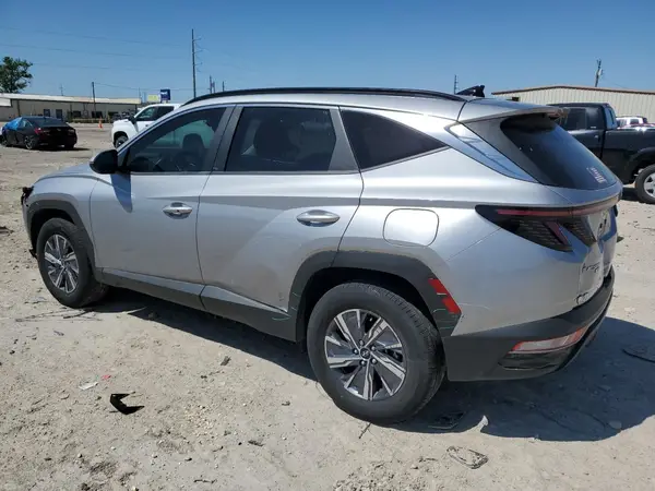 KM8JBCA1XNU031906 2022 HYUNDAI TUCSON - Image 2