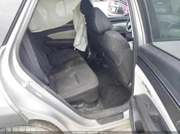 KM8JBCA1XNU077977 2022 HYUNDAI TUCSON - Image 8
