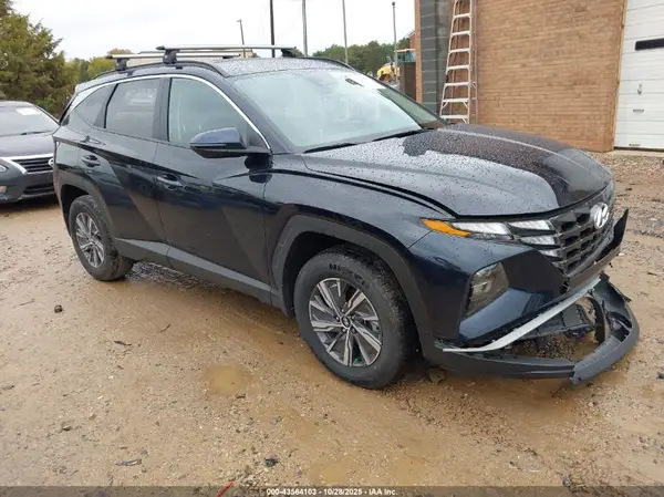 KM8JBCA1XNU078899 2022 HYUNDAI TUCSON - Image 1