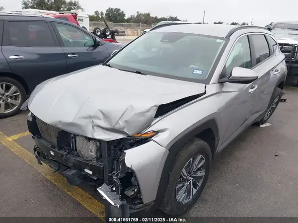 KM8JBCA1XPU129255 2023 HYUNDAI TUCSON - Image 2