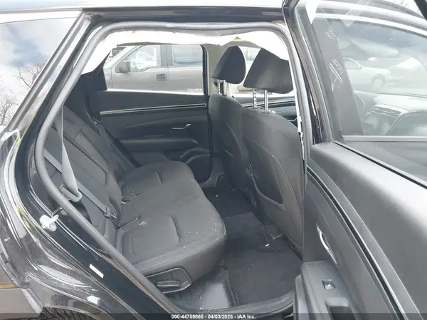 KM8JBCAE0NU023087 2022 HYUNDAI TUCSON - Image 8