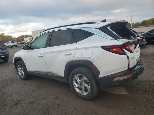 KM8JBCAE0NU115753 2022 HYUNDAI TUCSON - Image 2