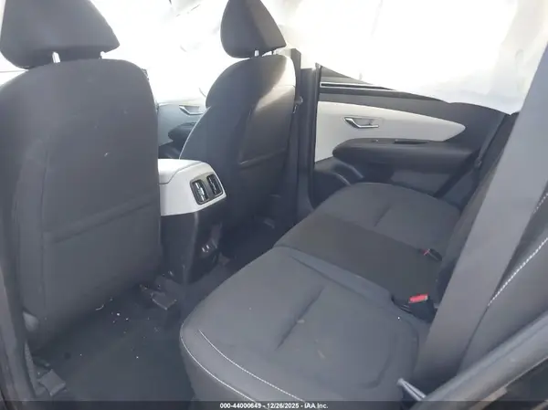 KM8JBCAE1NU018433 2022 HYUNDAI TUCSON - Image 8