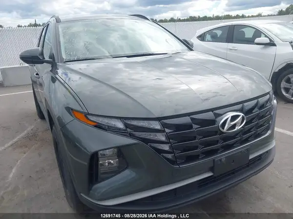 KM8JBCAE2NU039047 2022 HYUNDAI TUCSON - Image 1