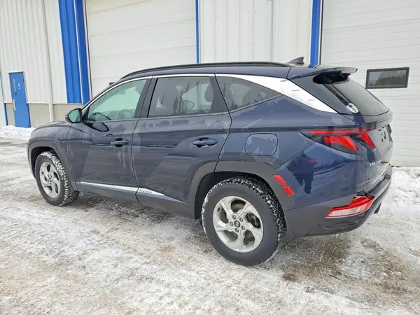 KM8JBCAE2NU044779 2022 HYUNDAI TUCSON - Image 2