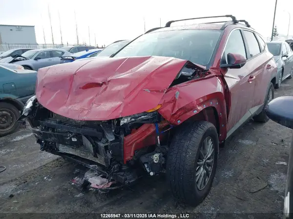 KM8JBCAE2NU099961 2022 HYUNDAI TUCSON - Image 2
