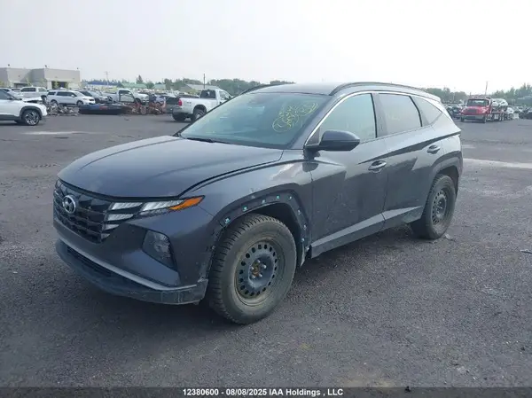 KM8JBCAE2NU112255 2022 HYUNDAI TUCSON - Image 2