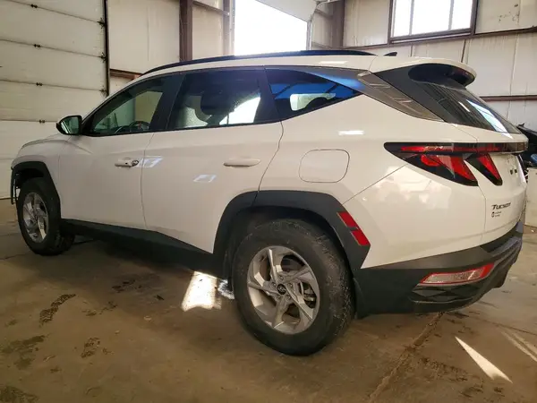 KM8JBCAE2NU115687 2022 HYUNDAI TUCSON - Image 2