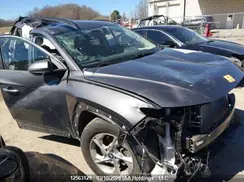 KM8JBCAE3NU071425 2022 HYUNDAI TUCSON
