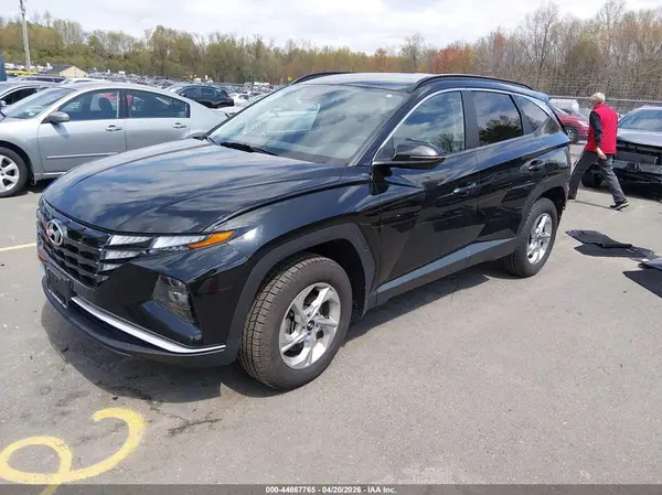 KM8JBCAE3NU090329 2022 HYUNDAI TUCSON - Image 2