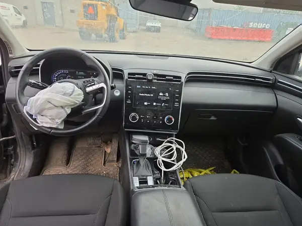 KM8JBCAE3PU215428 2023 HYUNDAI TUCSON - Image 8