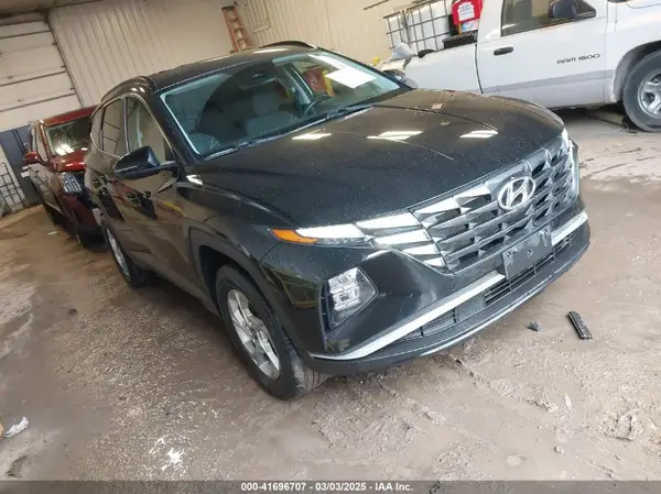 KM8JBCAE4NU033735 2022 HYUNDAI TUCSON - Image 1