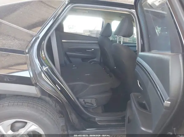 KM8JBCAE5NU065836 2022 HYUNDAI TUCSON - Image 8