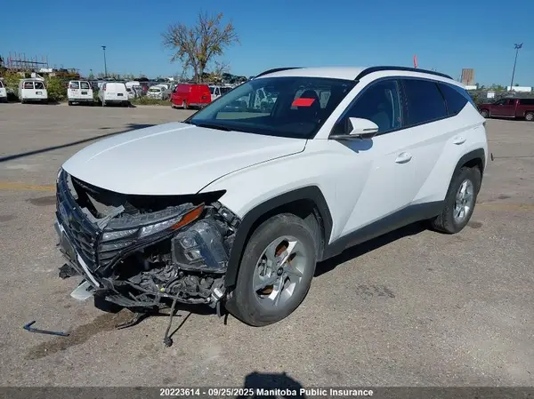 KM8JBCAE5NU131477 2022 HYUNDAI TUCSON - Image 2