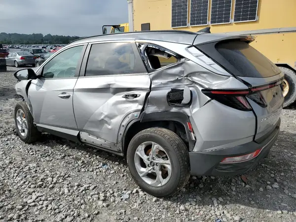 KM8JBCAE6NU025698 2022 HYUNDAI TUCSON - Image 2