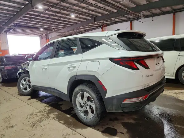 KM8JBCAE6NU028214 2022 HYUNDAI TUCSON - Image 2