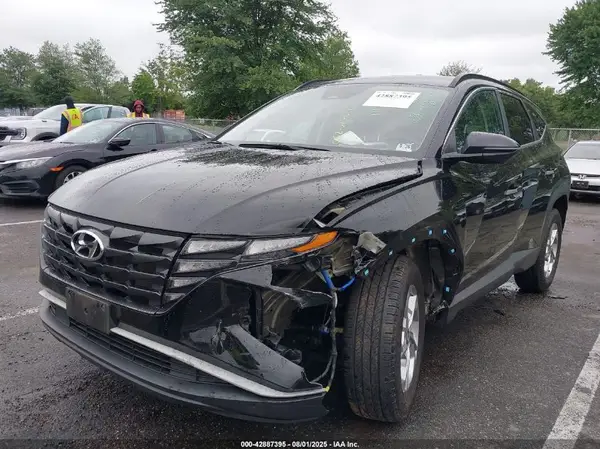 KM8JBCAE6NU031615 2022 HYUNDAI TUCSON - Image 2