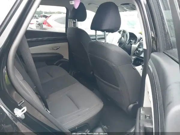 KM8JBCAE6NU031615 2022 HYUNDAI TUCSON - Image 8