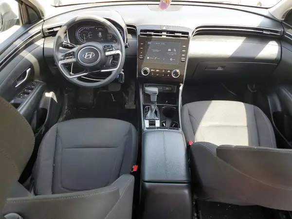KM8JBCAE6NU038449 2022 HYUNDAI TUCSON - Image 8