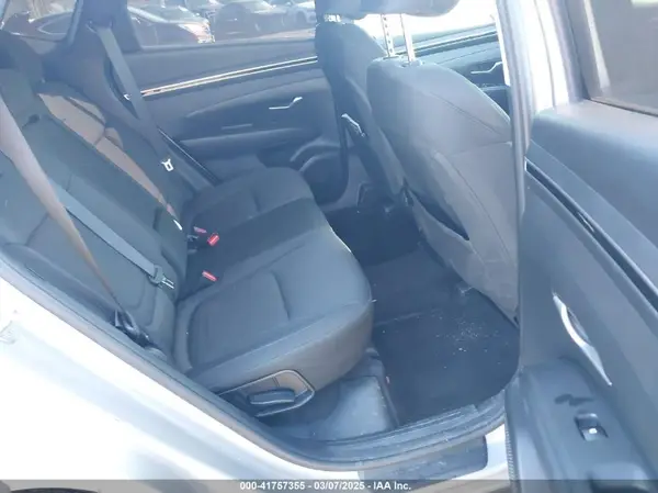 KM8JBCAE6NU065702 2022 HYUNDAI TUCSON - Image 8