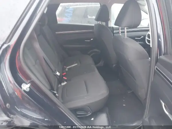 KM8JBCAE6NU071046 2022 HYUNDAI TUCSON - Image 8