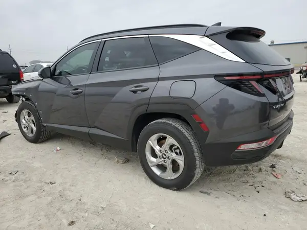 KM8JBCAE6PU264266 2023 HYUNDAI TUCSON - Image 2