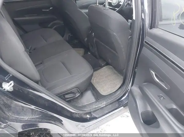 KM8JBCAE7NU026388 2022 HYUNDAI TUCSON - Image 8