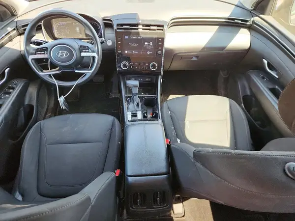 KM8JBCAE7NU065787 2022 HYUNDAI TUCSON - Image 8