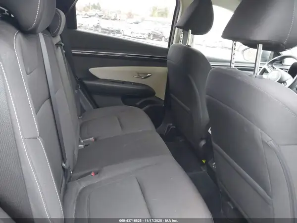 KM8JBCAE7NU066826 2022 HYUNDAI TUCSON - Image 8