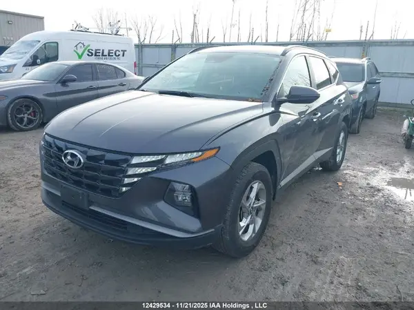KM8JBCAE7NU149382 2022 HYUNDAI TUCSON - Image 2