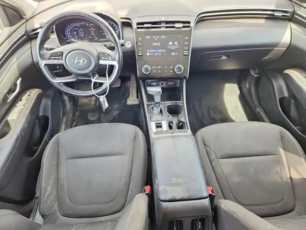 KM8JBCAE8NU099401 2022 HYUNDAI TUCSON - Image 8