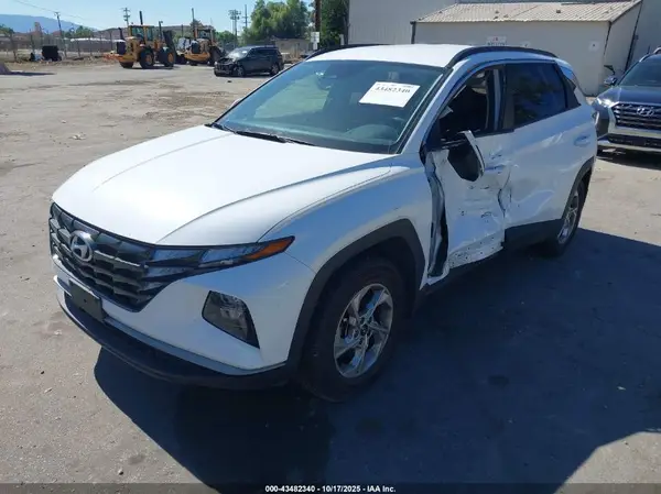 KM8JBCAE9NU076662 2022 HYUNDAI TUCSON - Image 2