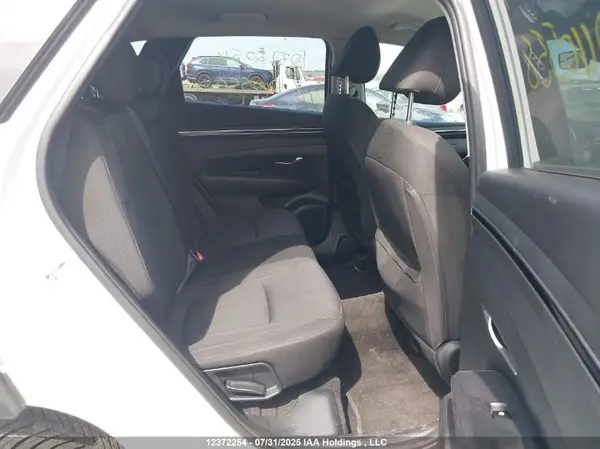 KM8JBCAE9PU240558 2023 HYUNDAI TUCSON - Image 8
