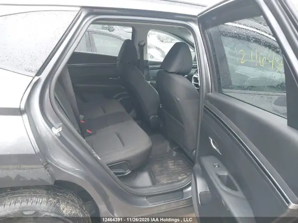 KM8JBCAEXNU049325 2022 HYUNDAI TUCSON - Image 8