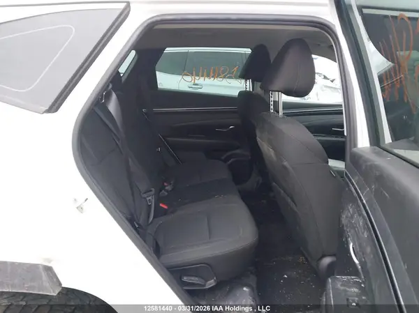 KM8JBCAEXNU074712 2022 HYUNDAI TUCSON - Image 8