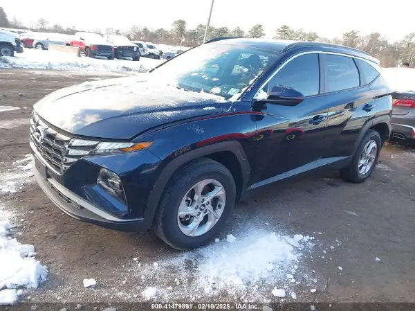 KM8JBCAEXNU167035 2022 HYUNDAI TUCSON - Image 2