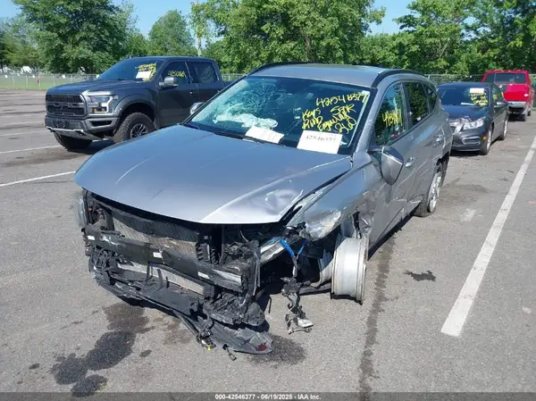 KM8JBCAEXNU170081 2022 HYUNDAI TUCSON - Image 2
