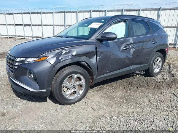 KM8JBCAEXPU234283 2023 HYUNDAI TUCSON - Image 2