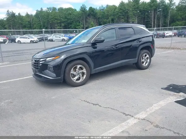 KM8JBCAEXPU260527 2023 HYUNDAI TUCSON - Image 2
