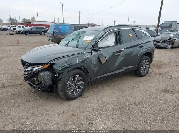 KM8JBCD12RU225086 2024 HYUNDAI TUCSON - Image 2