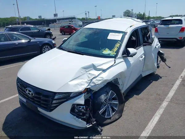 KM8JBCD15RU195453 2024 HYUNDAI TUCSON - Image 2