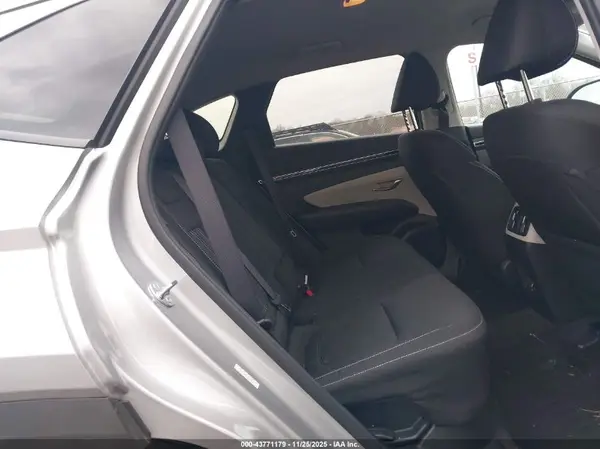 KM8JBCD16RU215614 2024 HYUNDAI TUCSON - Image 8