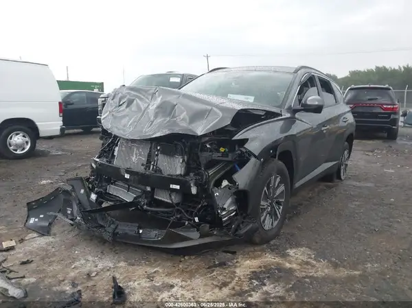 KM8JBCD16RU225074 2024 HYUNDAI TUCSON - Image 2