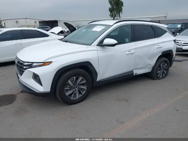 KM8JBCD17RU143774 2024 HYUNDAI TUCSON - Image 2